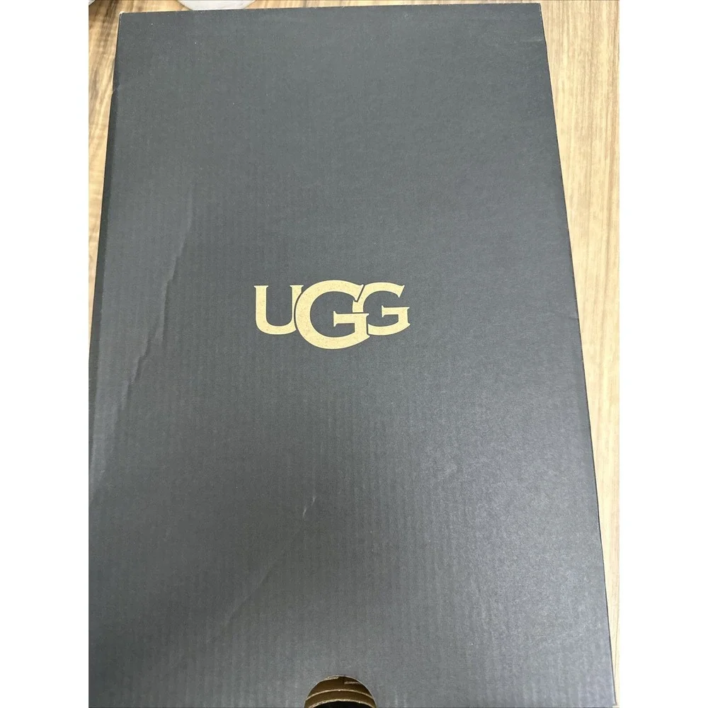 Ugg Australia Men`s Neumel Leather Boots - White / Black - US Size 12 - New‎
